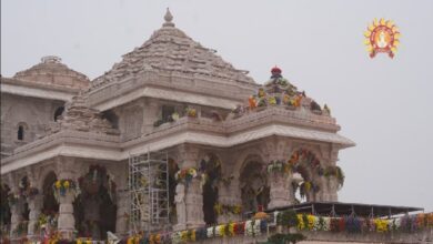 Ayodhya Ram Mandir के उद्घाटन में, अतिथियों के लिए चटपटे प्रसाद में Varanasi से लाए गए मटर बादाम के साथ, थेपला पराठा और मटर कचौड़ी सहित