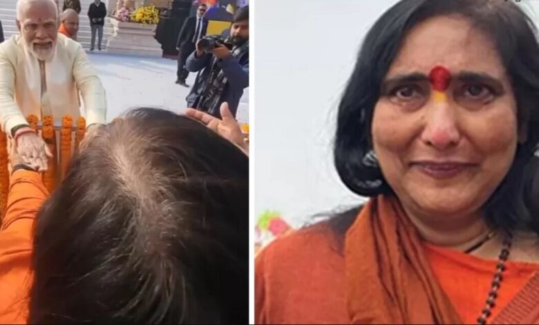 'आपकी जय हो...': Sadhvi Ritambhara ने PM Modi से मिलते हुए जय श्रीराम का जयकारा बुलंद किया, और इस भावुक मोमेंट को सोशल मीडिया पर साझा