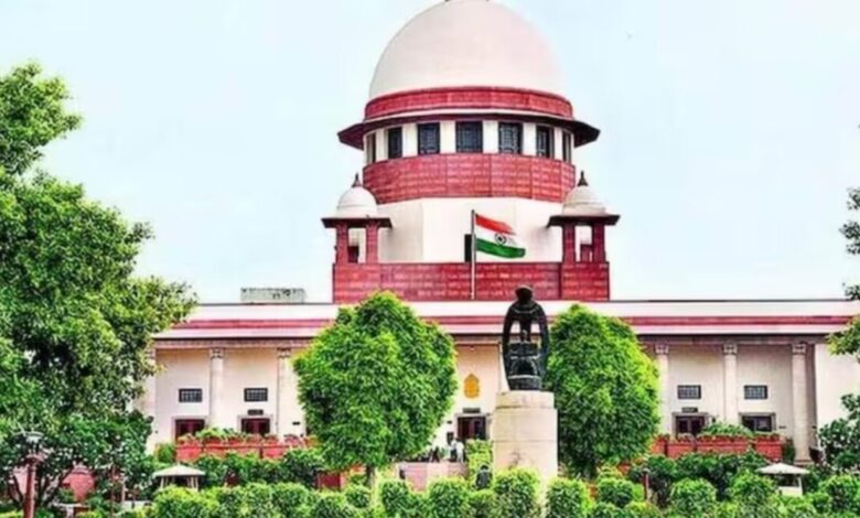 Supreme Court का आलम: AMU के अल्पसंख्यक स्थिति पर निर्णय के इंतजार में