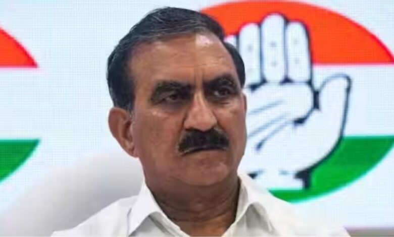 Himachal Political Crisis : हिमाचल में Congress की सुखु सरकार अभी भी खतरे में, कई MLA बाग़ी साथियों से संपर्क में हैं